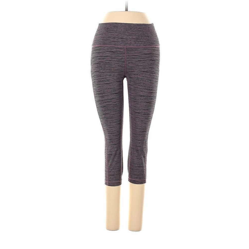 ATHLETA Volcanic Violet & Black Linear Lines Capri Leggings Side Pockets Size S